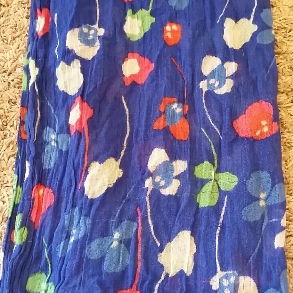 Scarf - Picture 2 of 2
